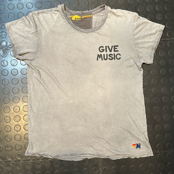 Aviator Nation Tops - Aviator nation, size M T-shirt. “Give Music”